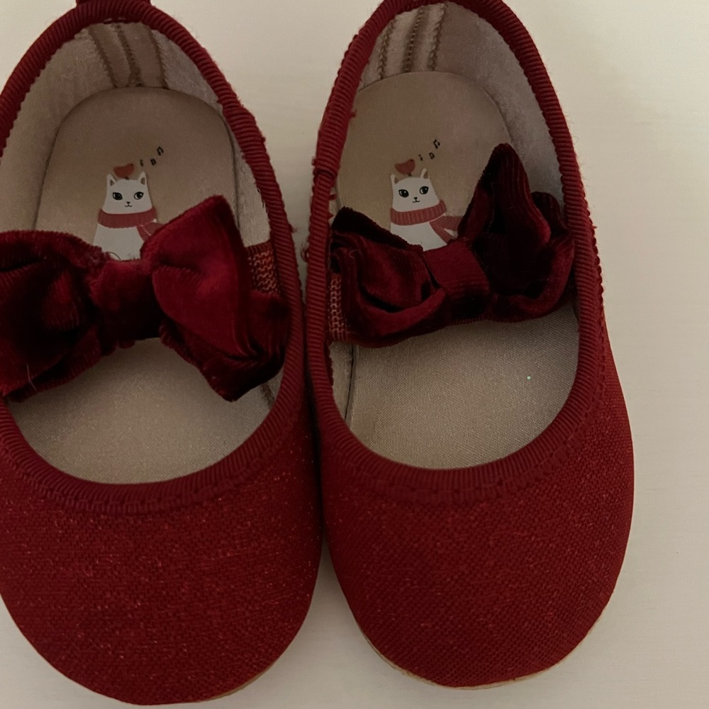H&M baby red sparkle shoes size 18-19 (2/3) NWOT